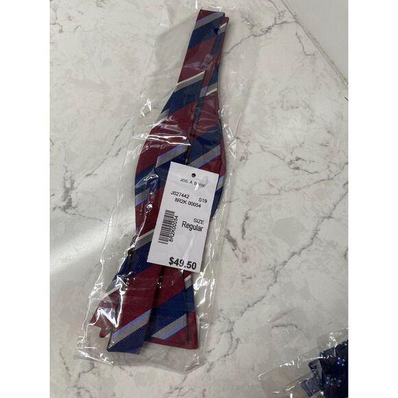JoS. A. Bank Men's Red & Blue Stripe 100% Silk Adjustable Regular Size Bow Tie - Picture 3 of 4